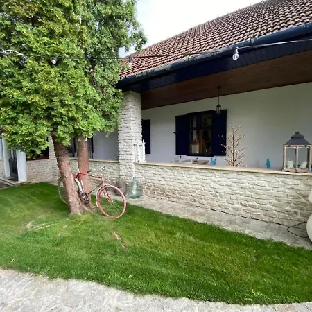 La Mosie Konukevi 4*